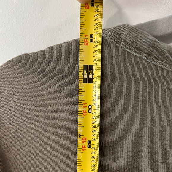 Athleta Oversized Scoop Neck Tee Women Sz M Boxy Layering Athleisure Workout - Picture 5 of 7